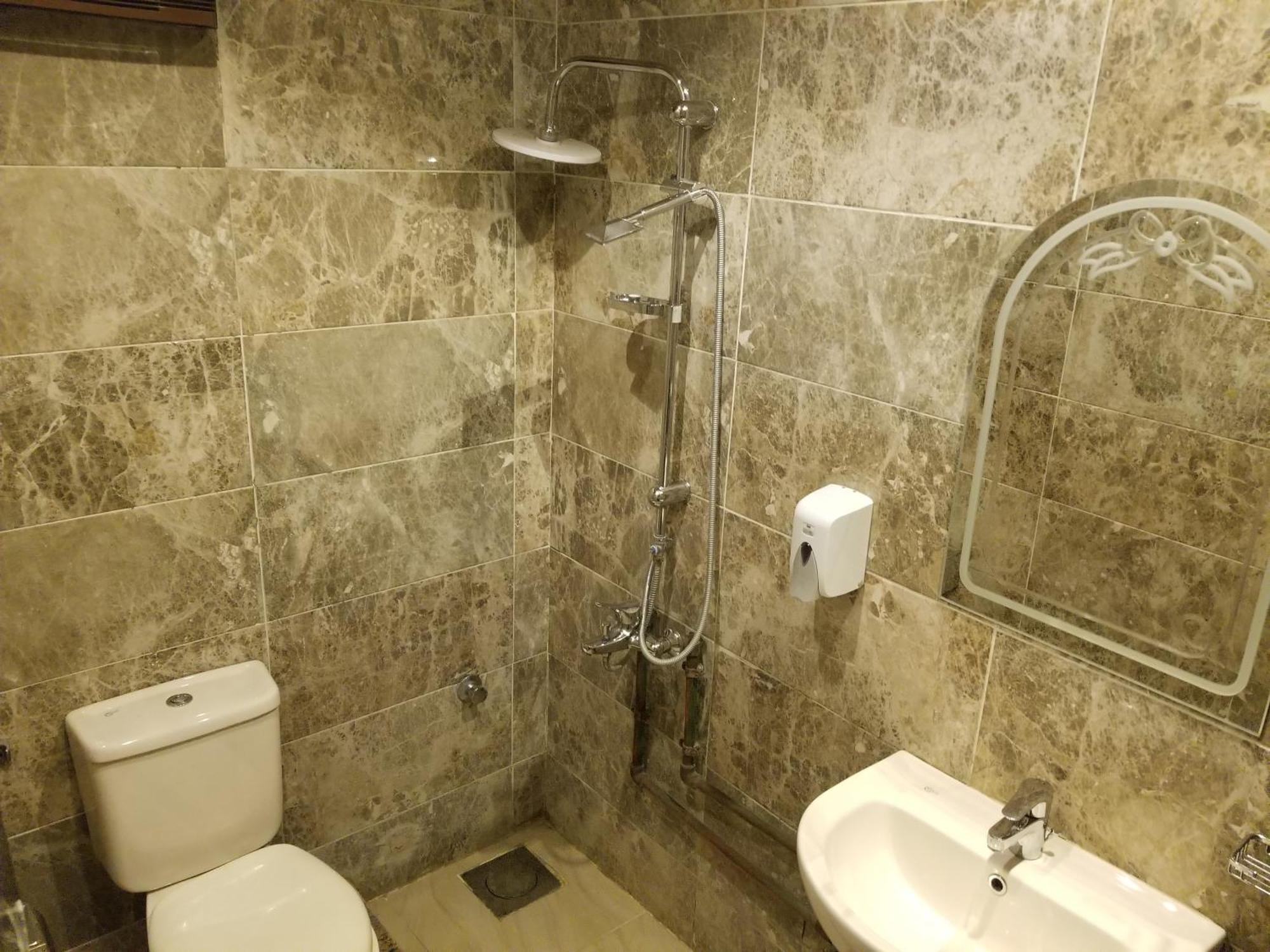 Vfood Hostel Cairo