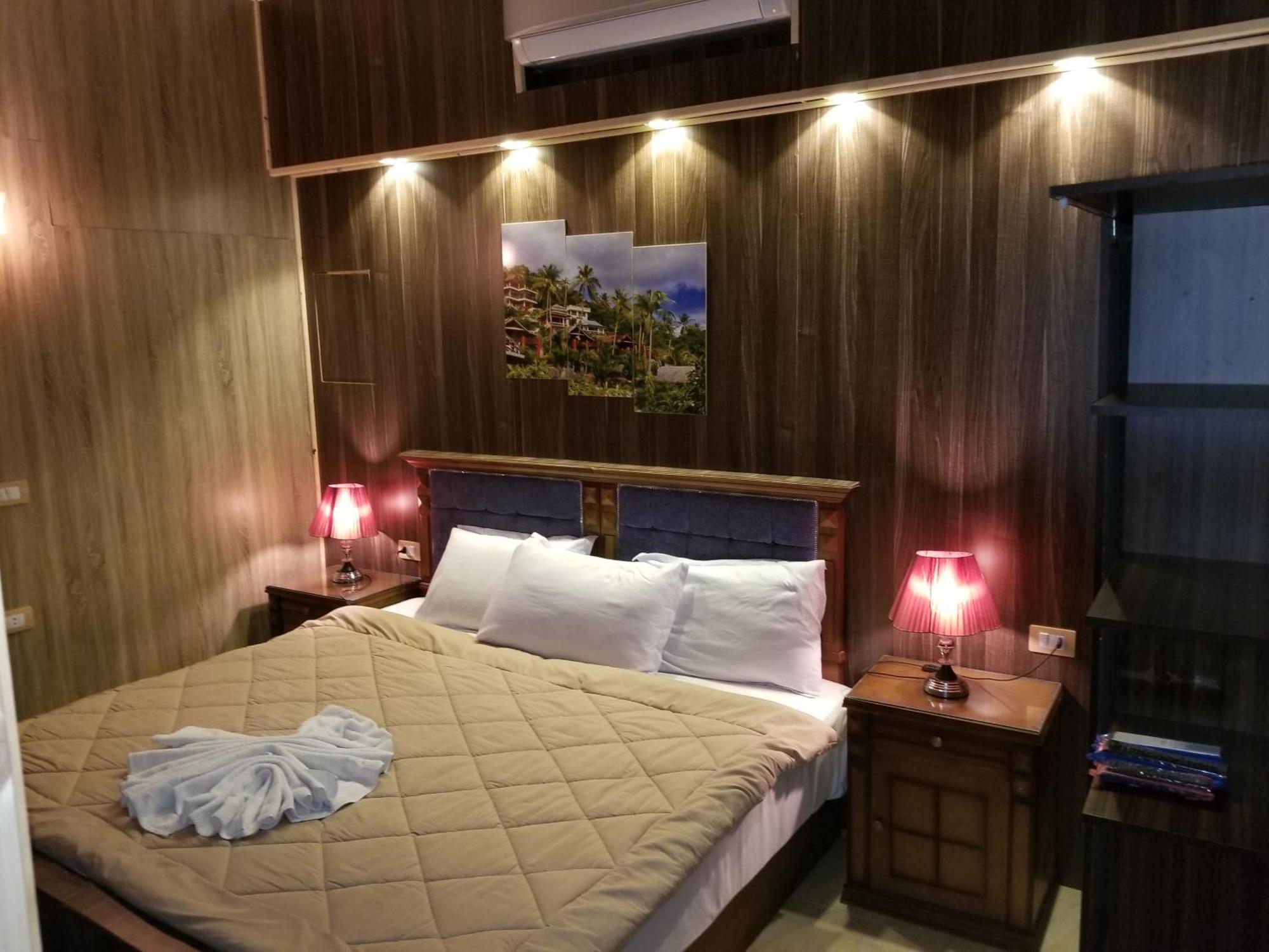 Vfood Hostel Cairo