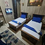Vfood Hotell